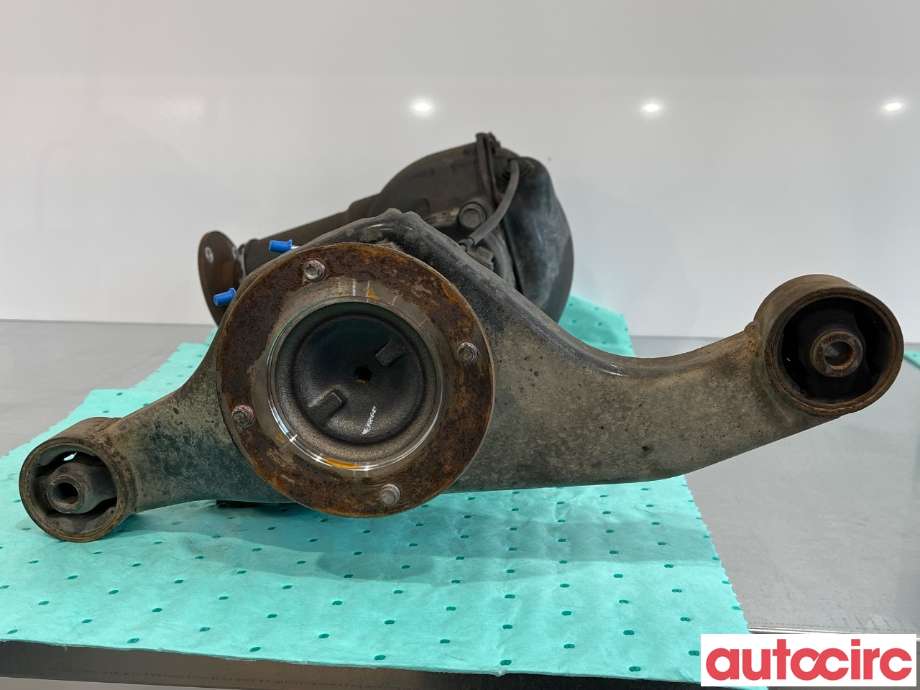 Kardang til Mitsubishi Pajero 2007-2016 (Type IV, Fase 1)  (MITSUBISHI|3541A146)