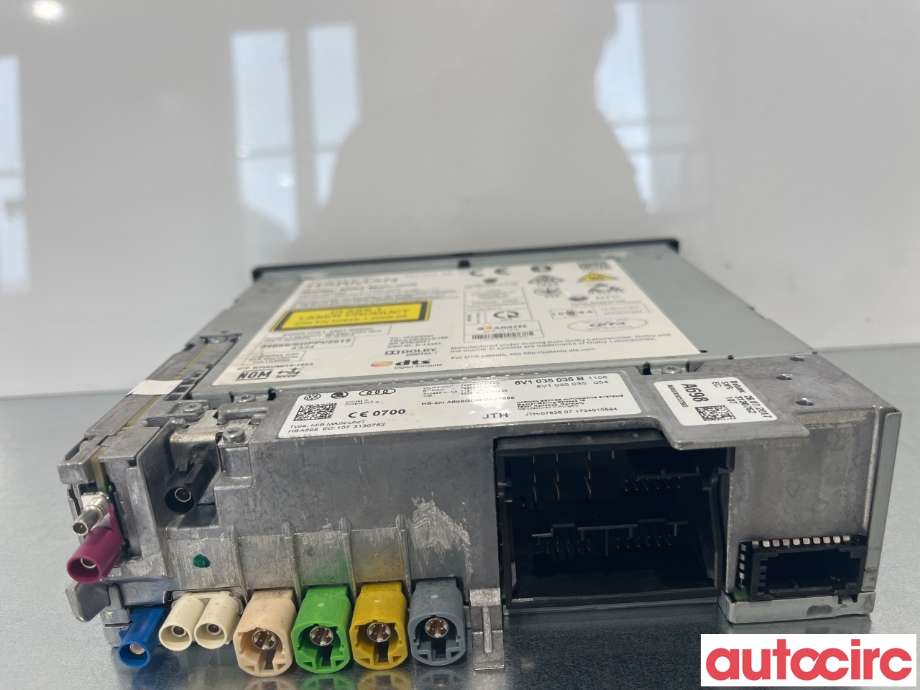 Bilstereo navigasjon spiller til Audi A3 2016-2020 (Type III, Fase 2)  (AUDI|8V1035035B)