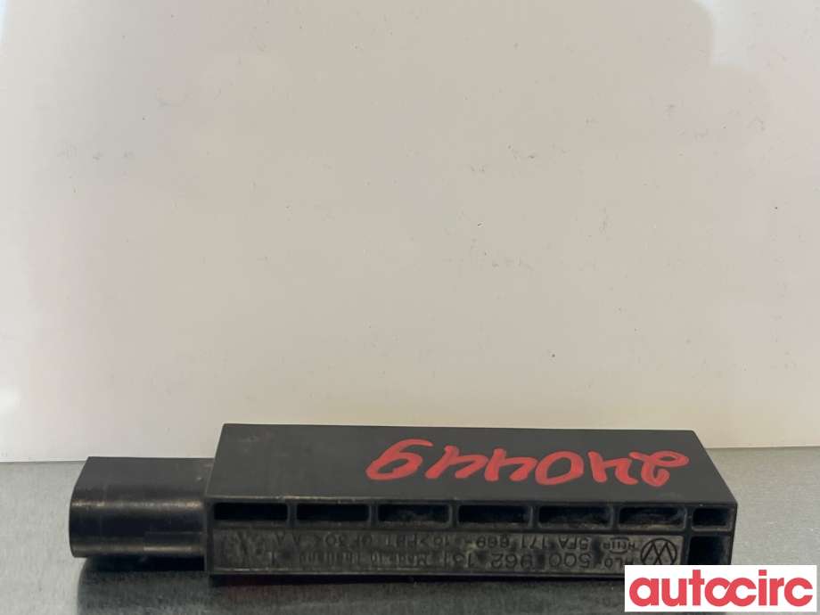 Diverse deler til Audi A3 2016-2020 (Type III, Fase 2)  (AUDI|5Q0962131|5FA171669-10)