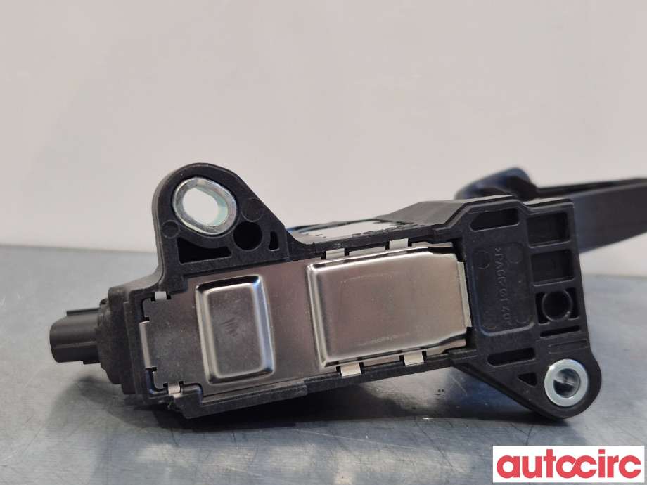 Pedal gass til Toyota Auris 2013-2015 (Type II, Fase 1)  (TOYOTA|7811002120||78110-02120)