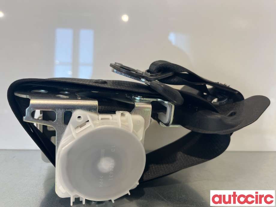 Sikkerhetsbelte foran høyre til Toyota RAV4 2019-->> (Type V)  (TOYOTA|7321047281C7)