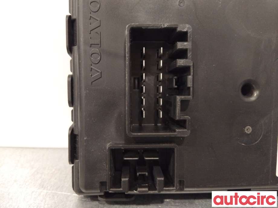Styreenhet hengerfeste til Volvo S60 2014-2019 (Type II, Fase 2) (VOLVO|31350479|31399575)