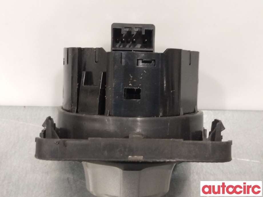 Bryter diverse til Isuzu D-Max 2012-2017 (Type II, Fase 1)  (ISUZU|8980658362)