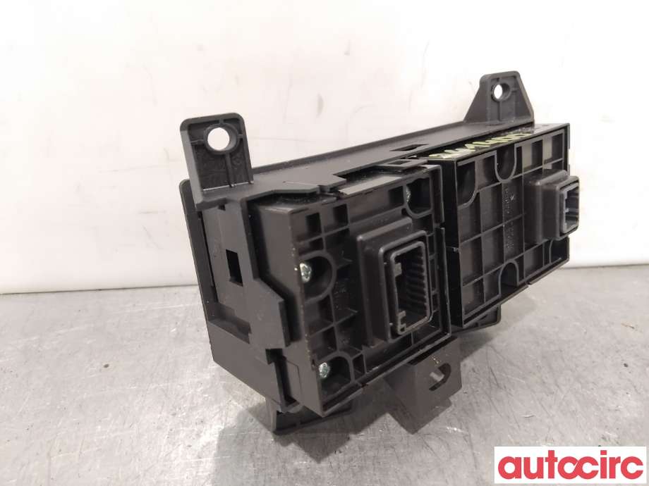 Bryter diverse til Lexus NX 2014-2021 (Type I) (AZ10) (AZ10) (LEXUS|8401078100|)