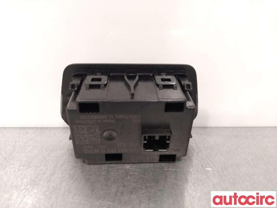 Bryter lys til VW ID.4 2020-->>  (VOLKSWAGEN ID4|10A941193G)