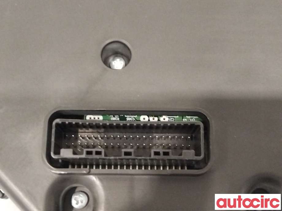 Instrumentpanel til Toyota Avensis 2009-2015 (Type III, Fase 1) (TOYOTA|8380005M10)