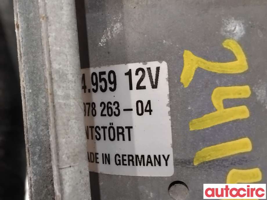Viskermotor frontrute til BMW 3-Serie 2005-2011 (E90/E91/E92/E93) (E90/E91/E92/E93) (BMW|61617161711|404959|6978263)