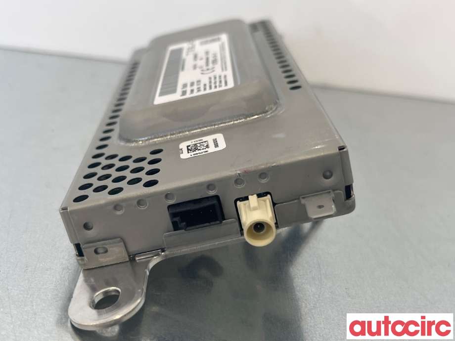 Bilstereo diverse til Tesla Model 3 2018-2023 (Fase 1)  (TESLA|1079755-00-E)