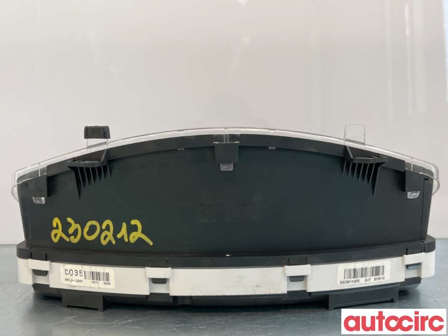Instrumentpanel til Hyundai i20 2009-2014 (Type I)  (HYUNDAI|940131J201|)