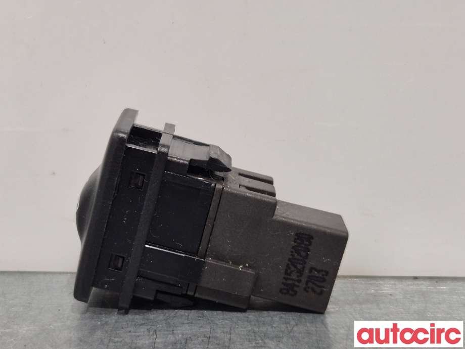 Bryter diverse til Toyota Auris 2013-2015 (Type II, Fase 1)  (TOYOTA|8415202080|)