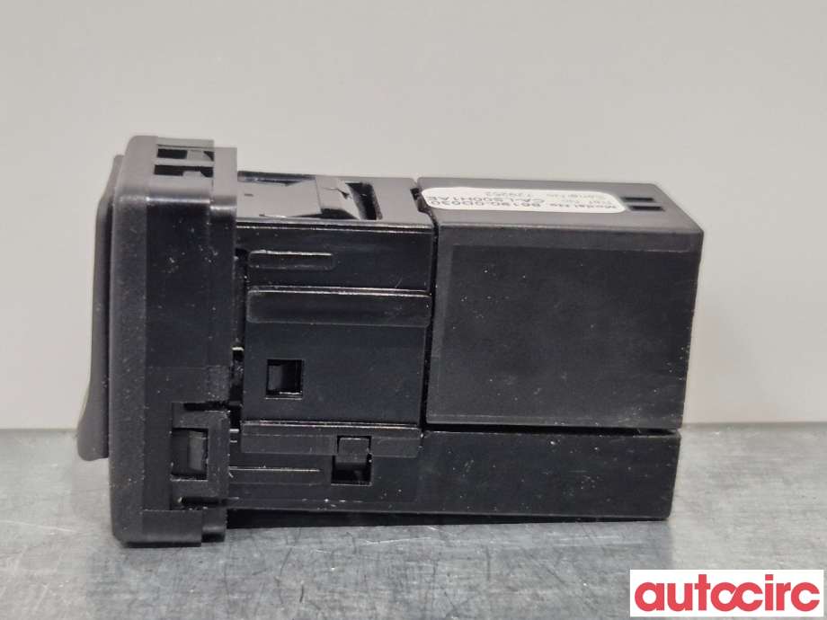 Diverse deler til Toyota Auris 2013-2015 (Type II, Fase 1)  (TOYOTA|861900D030|)