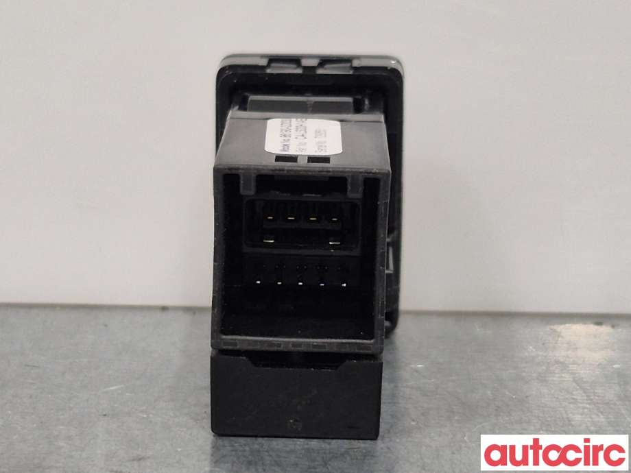 Diverse deler til Toyota Auris 2013-2015 (Type II, Fase 1)  (TOYOTA|861900D030|)