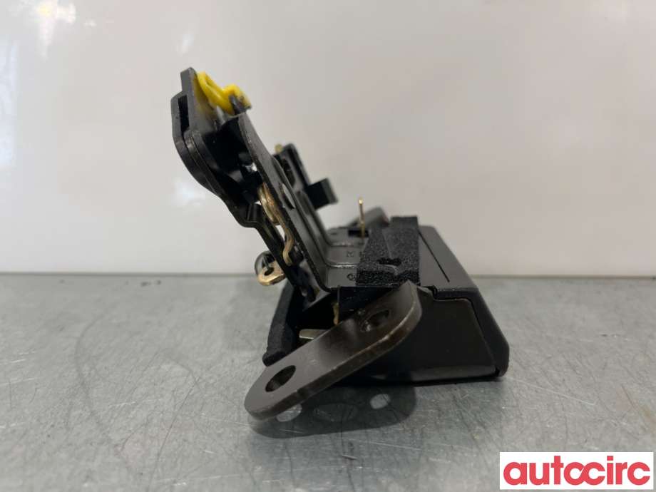 Baklukelås til Hyundai Getz 2002-2009  (HYUNDAI|812301C030|)