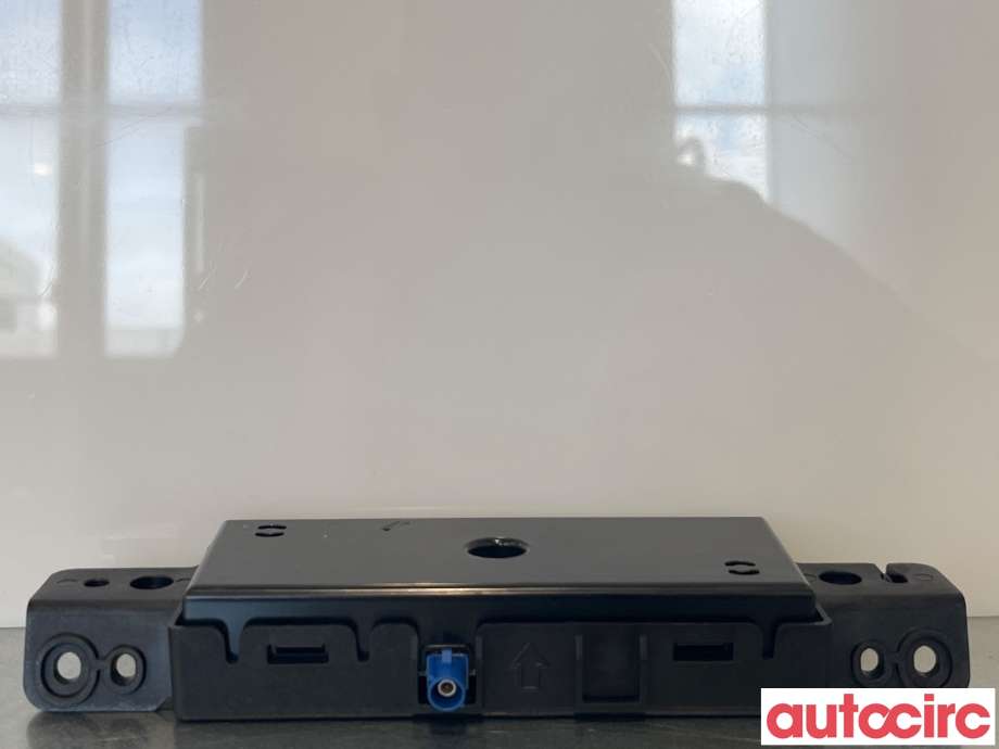 Antenne forsterker til Hyundai Ioniq 5 2021-->>  (HYUNDAI|96240GI100)