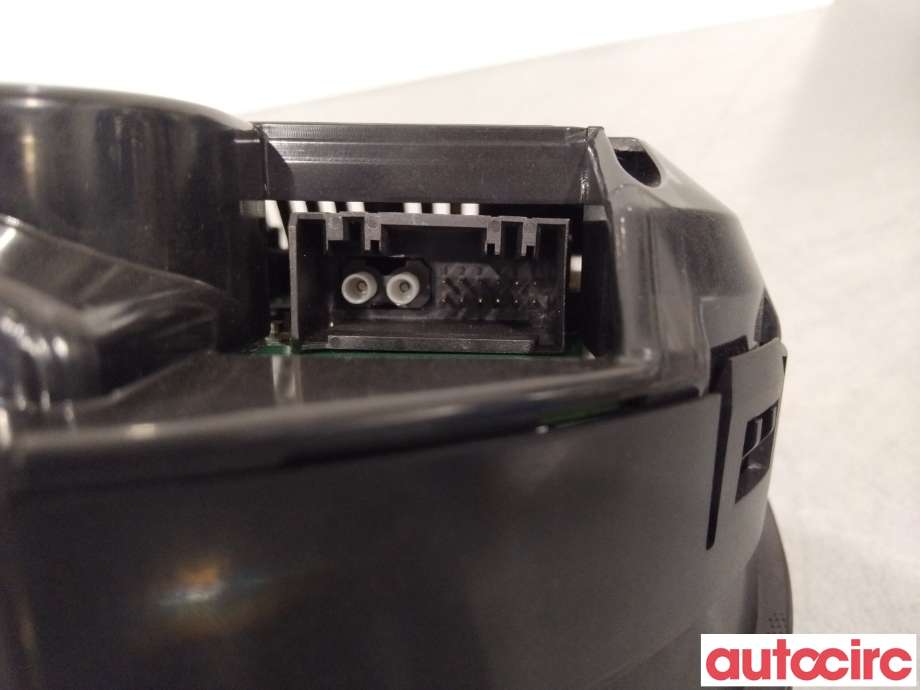 Instrumentpanel til BMW 5-Serie 2010-2017 (F10/F11) (F10/F11) (BMW|62109358981|)