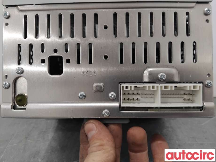Bilstereo til Kia Cee