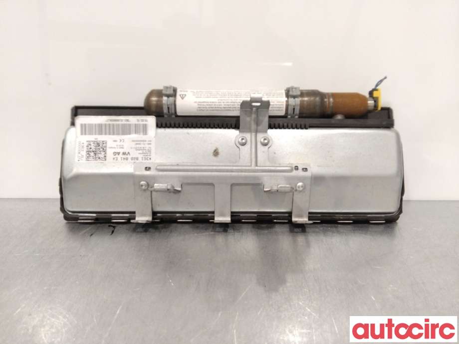Airbag kne til VW Passat 2015-2019 (Fase 1) (B8) (B8) (VOLKSWAGEN|3G1880841G)