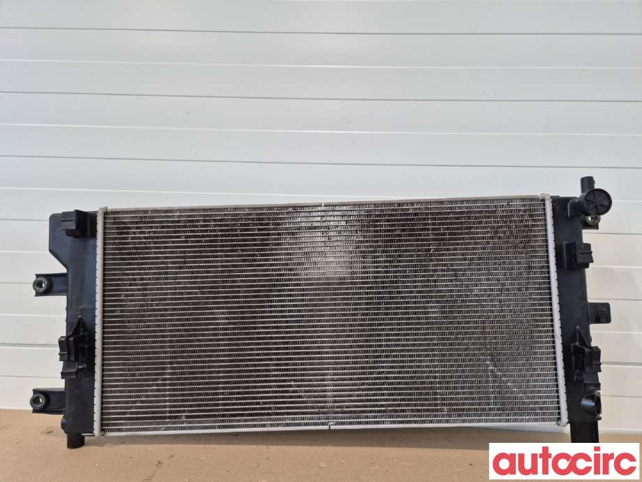 Radiator (automat gir) til Nissan Leaf 2018-->> (Type II)  (NISSAN|214105SH0A|)