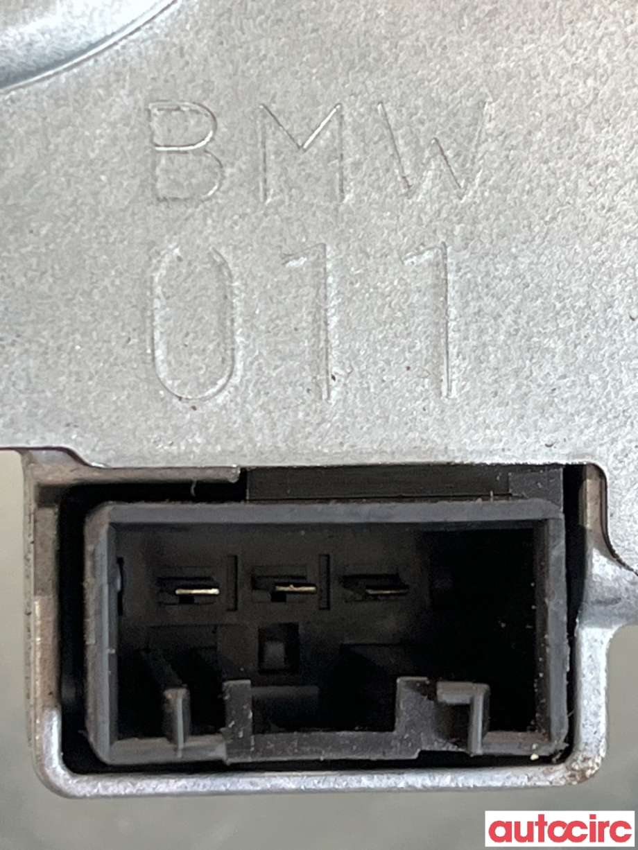 Viskermotor bakrute til BMW X1 2015-2022 (F48) (F48) (BMW|61627356220|7356220)