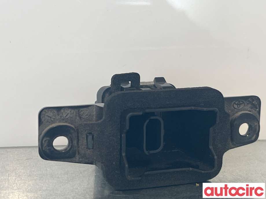 Kamera til Peugeot Expert 2016-->> (Type III)  (PEUGEOT|9809301080)