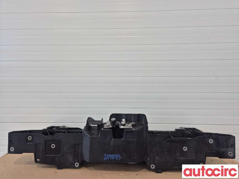 Frontplate til Toyota Proace 2016-->> (Type II)  (TOYOTA|SU001B5045||SU001A4111)