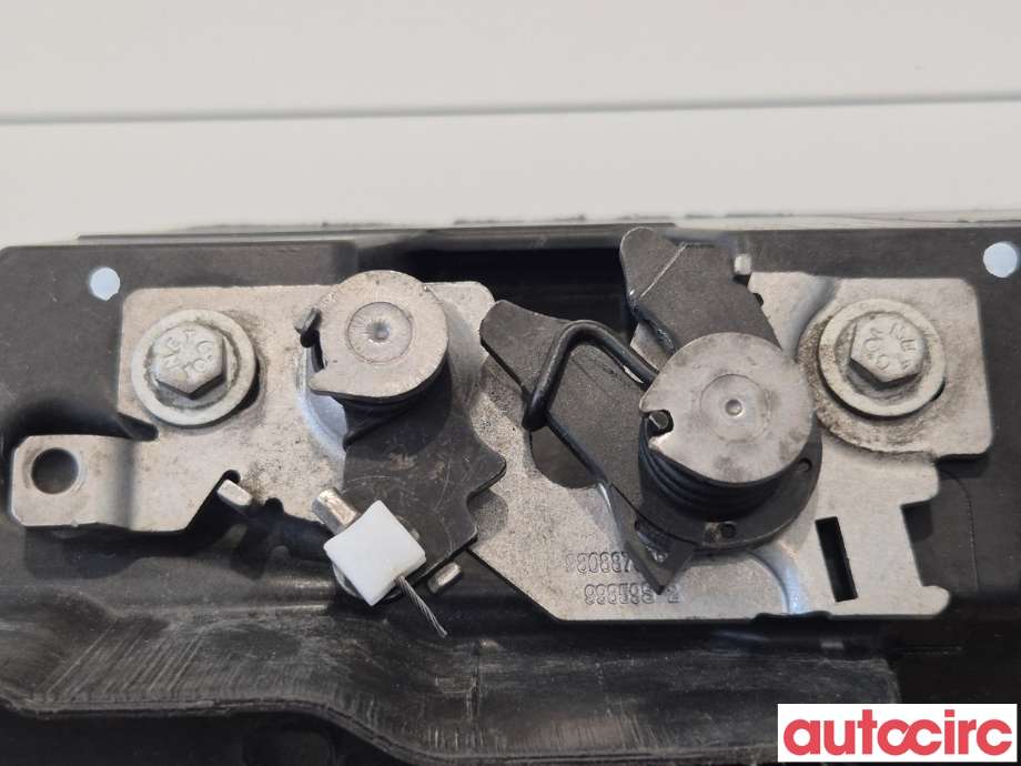 Frontplate til Toyota Proace 2016-->> (Type II)  (TOYOTA|SU001B5045||SU001A4111)