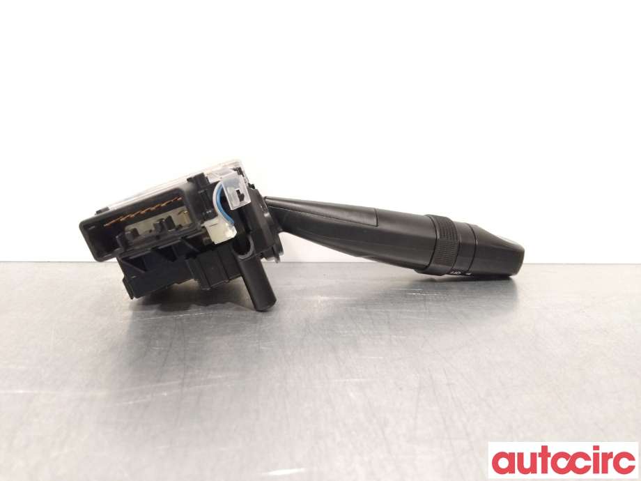 Bryter blink til Suzuki Vitara 2015-->> (Type IV)  (SUZUKI|3721061M50)