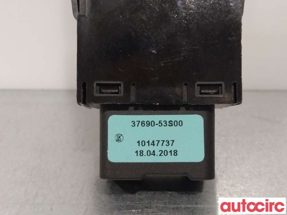 Bryter diverse til Suzuki Vitara 2015-->> (Type IV)  (SUZUKI|3769053S00)
