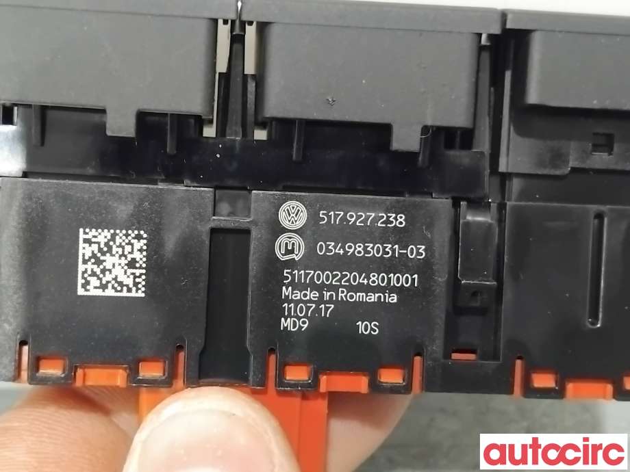 Bryter diverse til VW Golf Sportsvan 2014-2018  (VOLKSWAGEN|517927238|034983031-03)