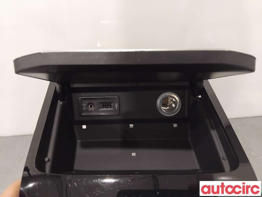Diverse deler til VW Golf Sportsvan 2014-2018  (VOLKSWAGEN|517864263C||517863284D)