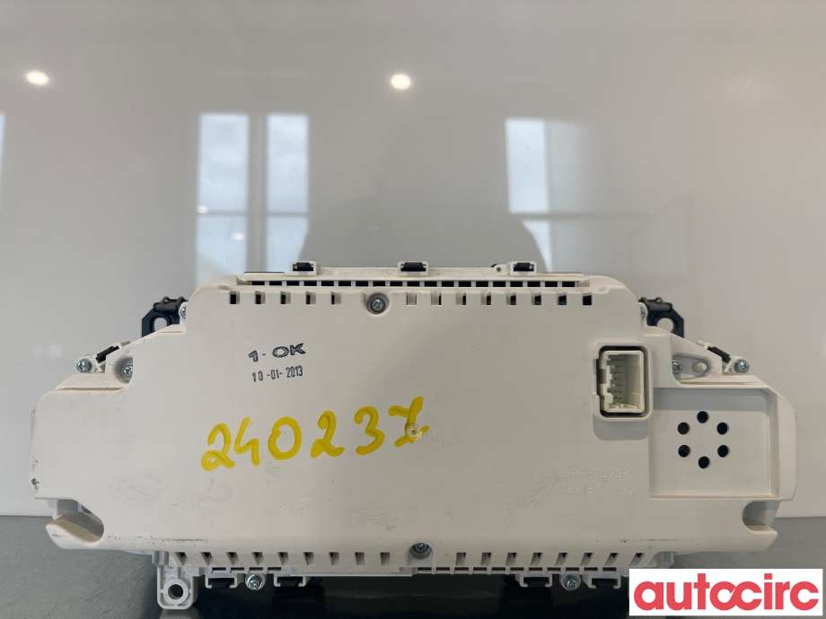 Instrumentpanel til Volvo V40 2012-2019 (VOLVO|36002950|)