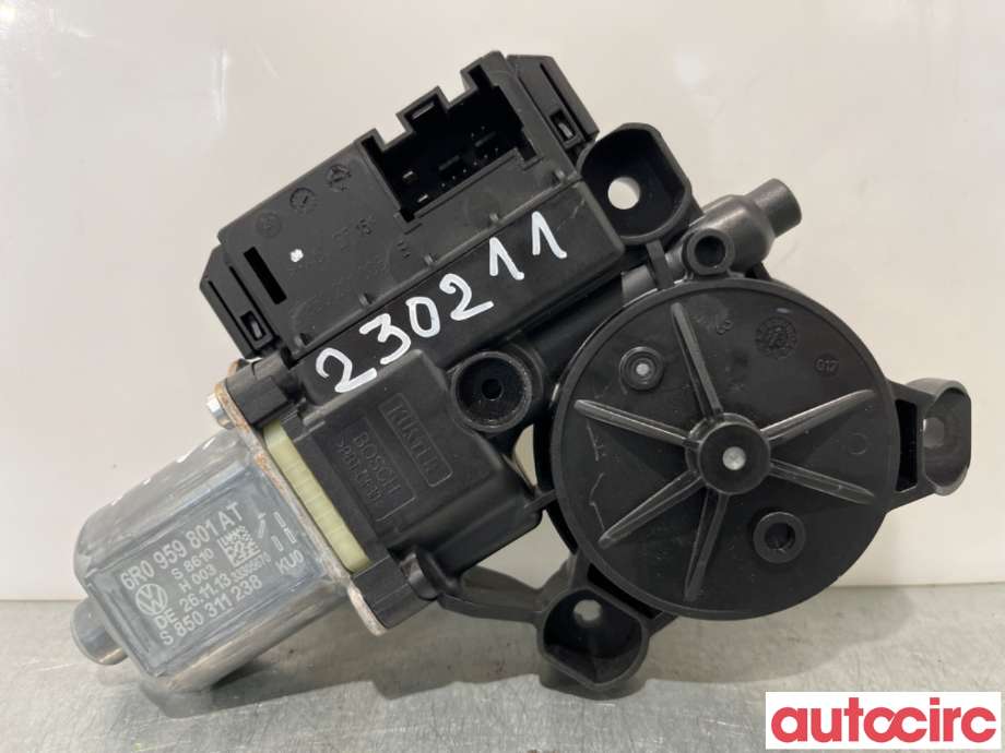 Ruteheis venstre foran til VW Polo 2014-2017 (Type V, Fase 2)  (VOLKSWAGEN|6R0959801CE|0130822531|6R0959801DJ)
