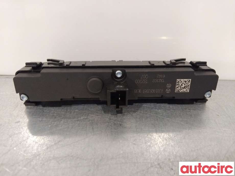 Bryter diverse til Mercedes GLC 2015-2022 (X253) (X253) (MERCEDES|A2059052951)