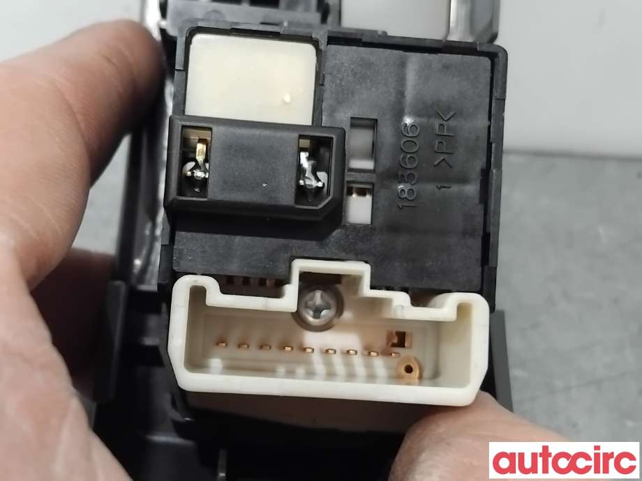 Bryter speil til Subaru Impreza 2008-2012 (Type III)  (SUBARU|83061SA000|)