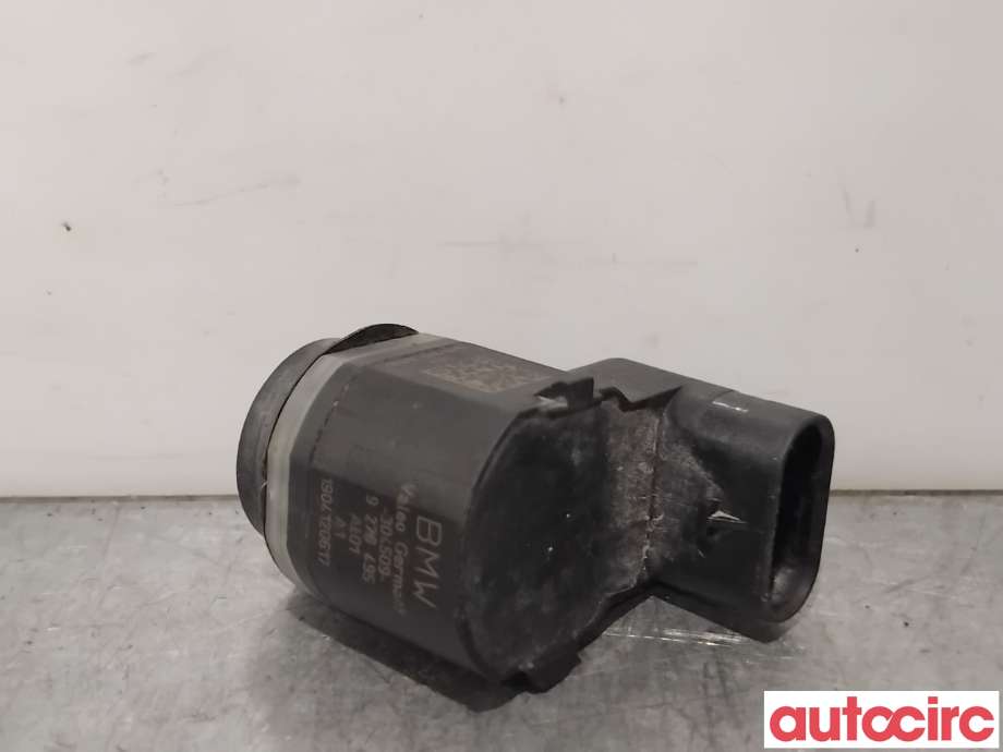 Parkeringssensor foran til BMW 5-Serie 2010-2017 (F10/F11) (F10/F11) (BMW|66202180495|304509|9270495)