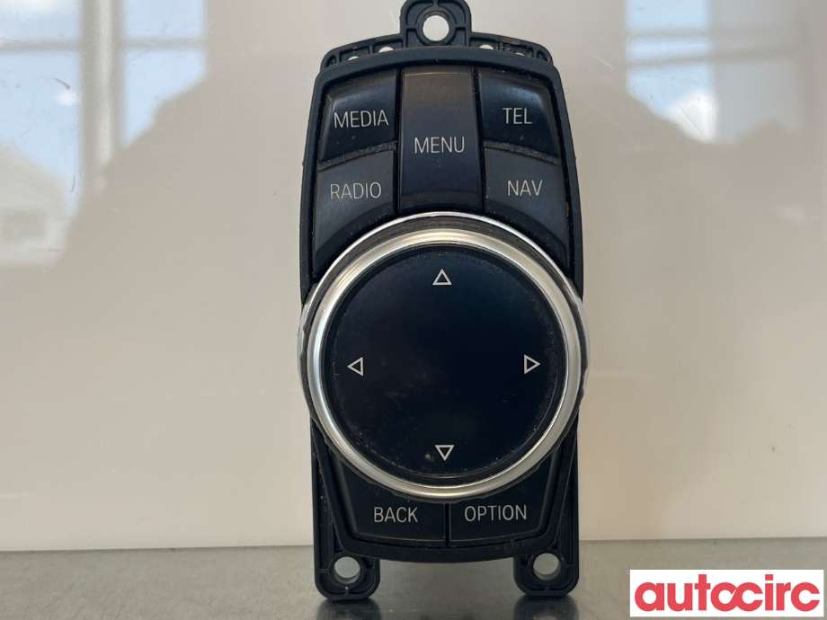 Bilstereo diverse til BMW X5 2013-2018 (F15) (F15) (BMW|65829350723)