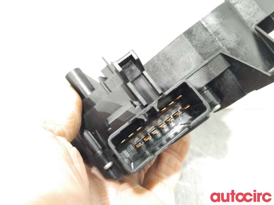 Bryter blink til Hyundai i10 2008-2013 (Type I)  (HYUNDAI|93410B9530|)