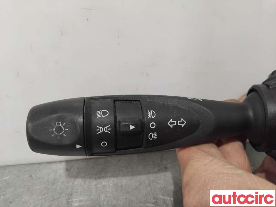 Bryter blink til Hyundai i10 2008-2013 (Type I)  (HYUNDAI|93410B9530|)