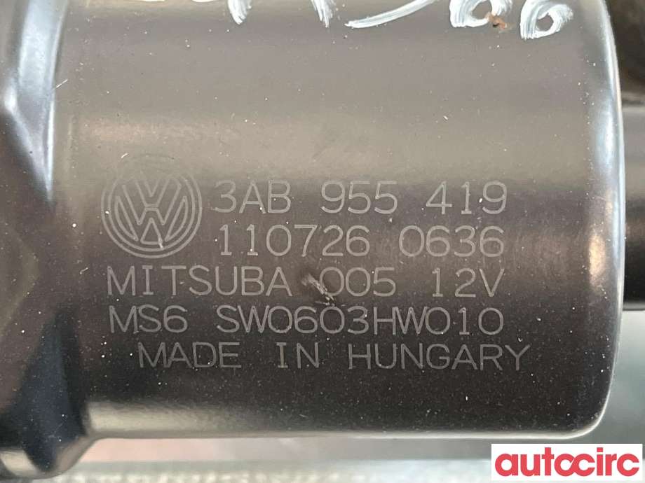 Viskermotor frontrute til VW Passat 2011-2015 (B7) (B7) (VOLKSWAGEN|3AB955023A|A5361-794|3AB955023)