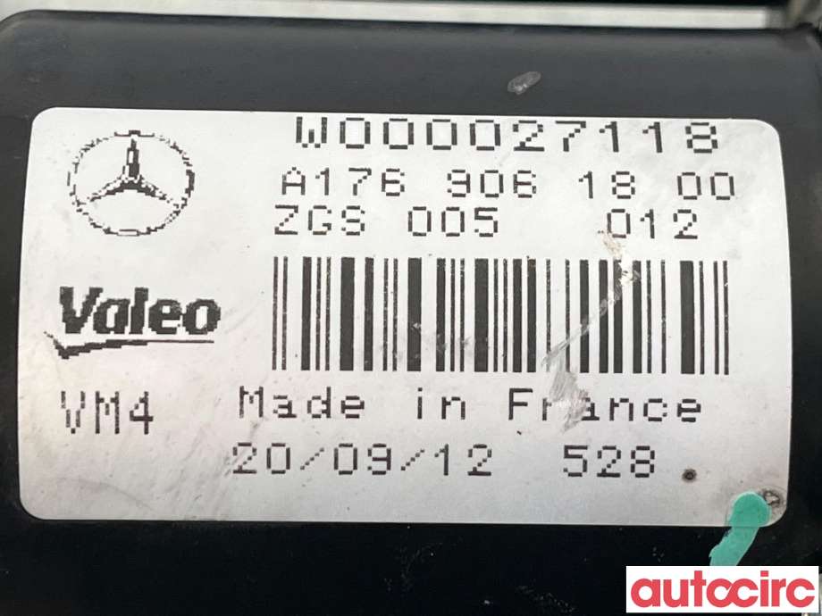 Viskermotor frontrute til Mercedes A-Klasse 2012-2018 (W176) (W176) (MERCEDES|A1768200040|W000027118|A1769061800)