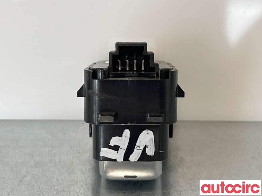 Bryter diverse til Mercedes E-Klasse 2016-2023 (W213) (W213) (MERCEDES|A2139055303|)