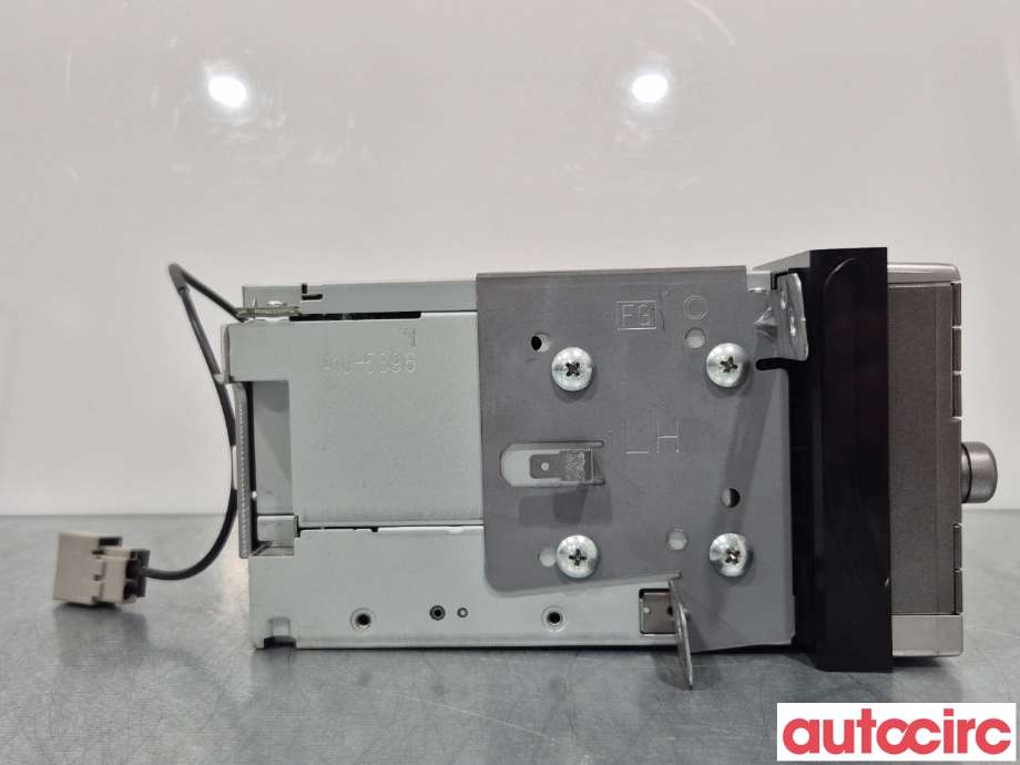 Bilstereo til Subaru Forester 2008-2013 (Type III)  (SUBARU|86271SC120||86271SC121)