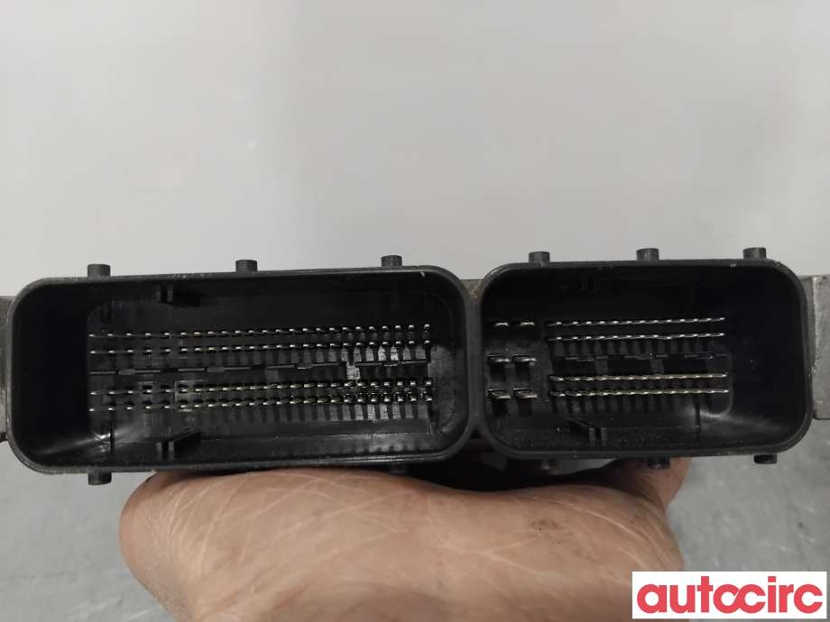 Styreenhet motor til Mercedes C-Klasse 2014-2018 (Fase 1) (W205) (W205) (MERCEDES|A6519000603|28449850)