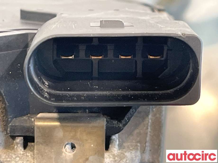 Viskermotor frontrute til Audi A6 2005-2008 (Type III, Fase 1) (C6) (C6) (AUDI|4F1955023K|0390241771)
