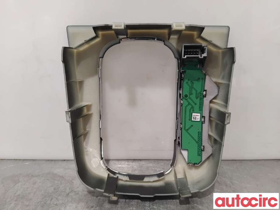 Diverse deler til VW Golf VI 2008-2012  (VOLKSWAGEN|5K1713203E|)