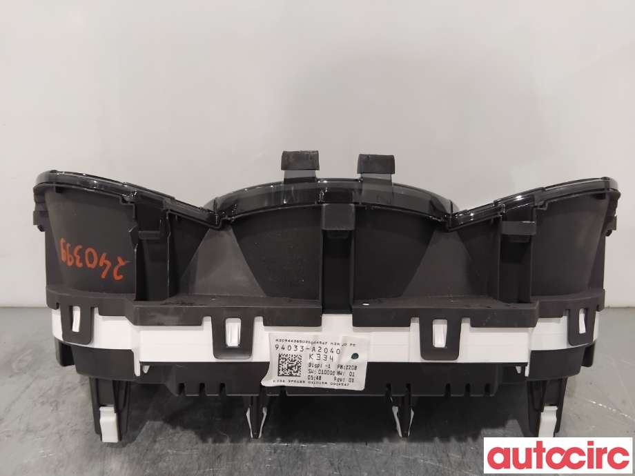 Instrumentpanel til Kia Cee