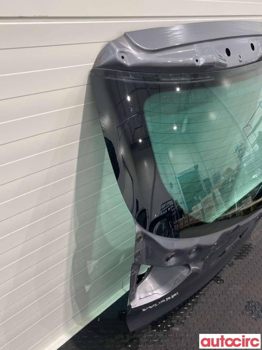 Bakluke til Hyundai Ix35 2010-2015  (HYUNDAI|737002Y001|)