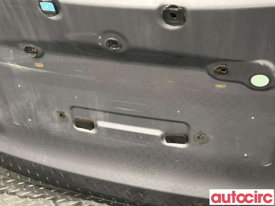 Bakluke til Hyundai Ix35 2010-2015  (HYUNDAI|737002Y001|)