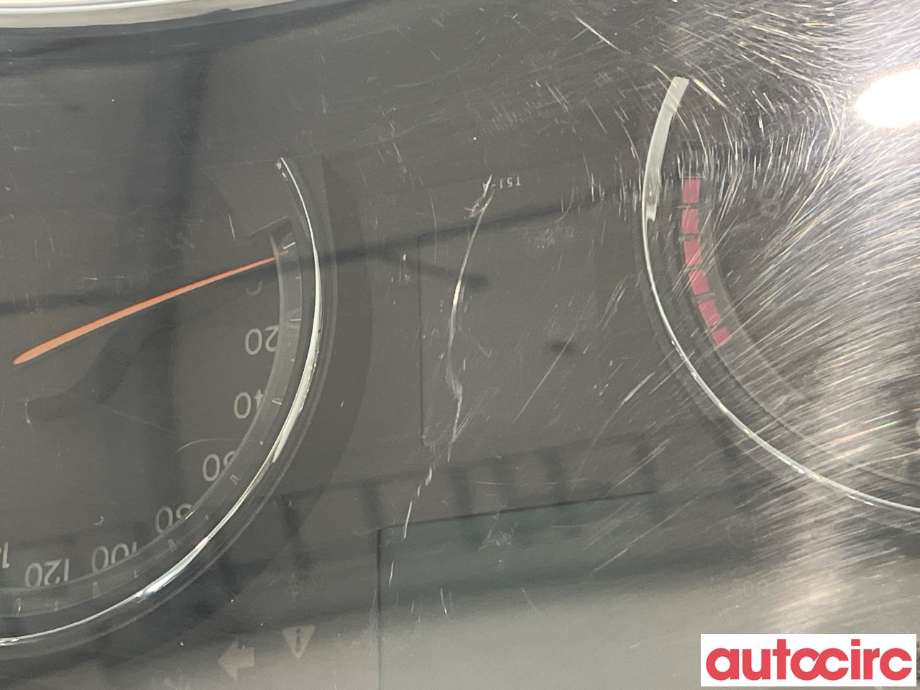 Instrumentpanel til Toyota Avensis 2009-2015 (Type III, Fase 1)  (TOYOTA|8380005K70)