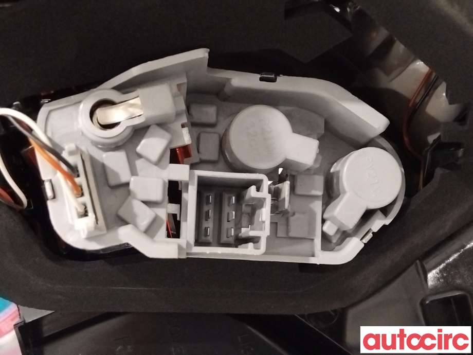 Baklykt høyre til Volvo V60/V60 CC 2013-2018 (Type I, Fase 2)  (VOLVO|31395929)